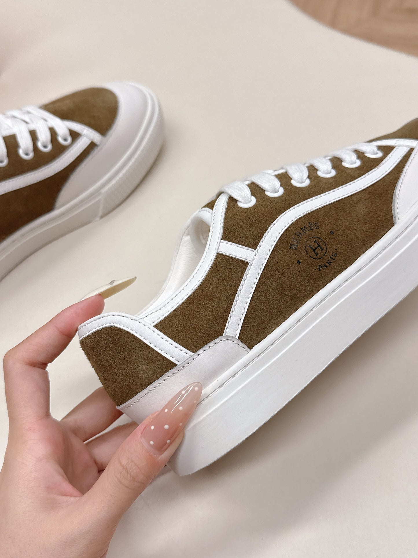 HM 25S SNEAKER LOW SPORTS IN BROWN SUEDE MIX WHITE LAMBSKIN - 35