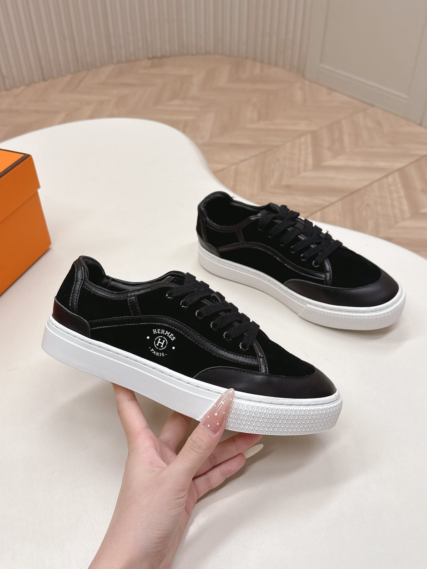HM 25S SNEAKER LOW SPORTS IN BLACK SUEDE MIX LAMBSKIN - 35