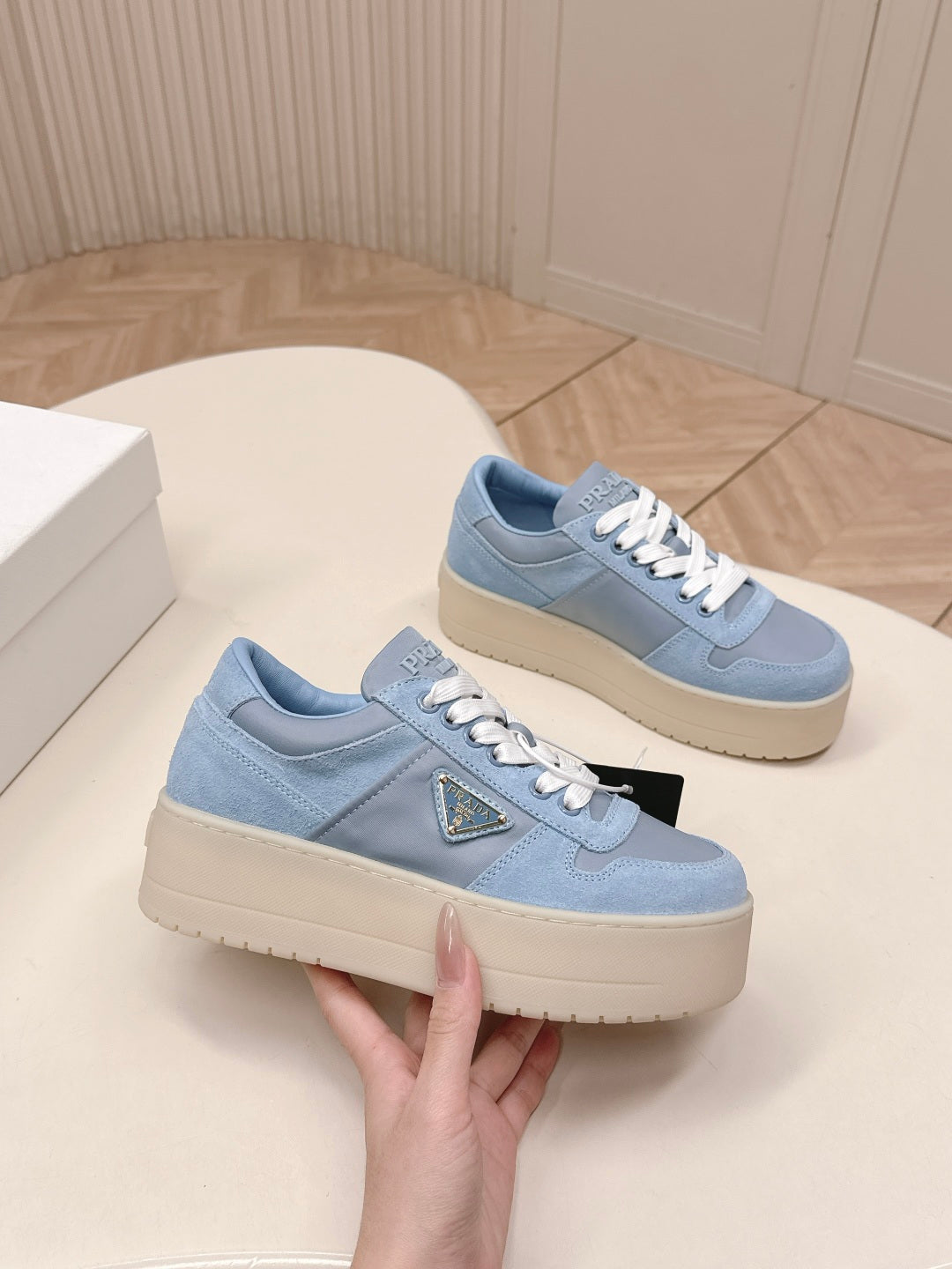 КРОСІВКИ PRADA 26S PLATFORM 50 ММ З НЕБЕСНО-БЛАКИТНОЇ ЗАМШІ