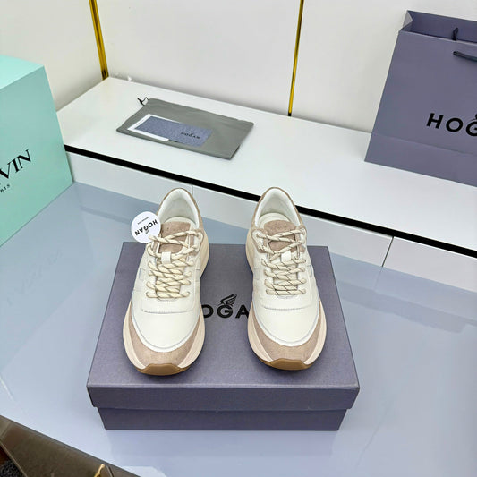КРОСІВКИ TOM FORD 26S HOGAN З КРЕМОВО-БІЛОЇ ТЕЛЯЧОЇ ШКІРИ ТА КОРИЧНЕВОЇ ЗАМШІ