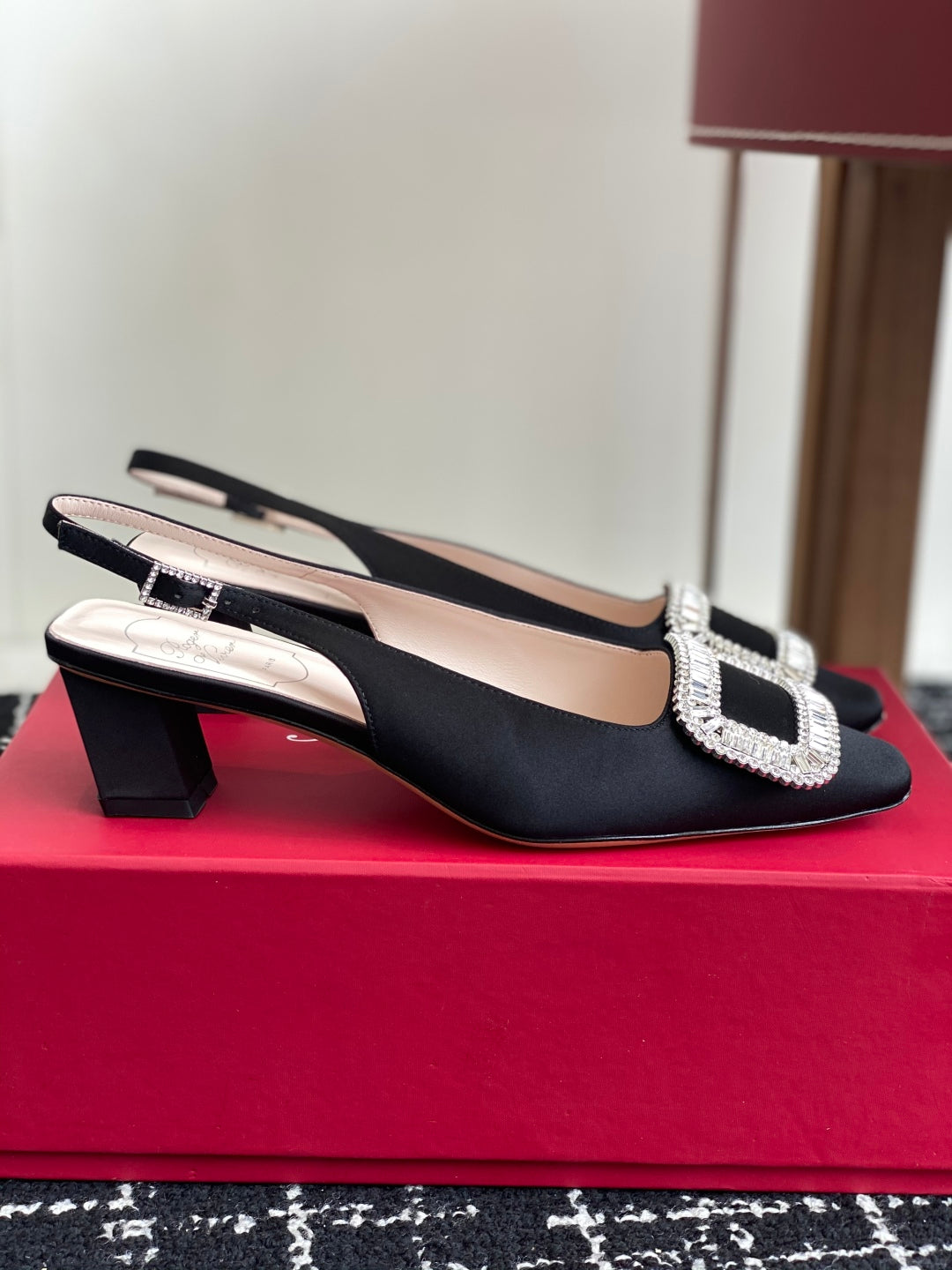 ROGER VIVIER 25S VIVIER SLINGBACK 45MM IN BLACK SILK EMBELLISHED CRYSTALS - 34