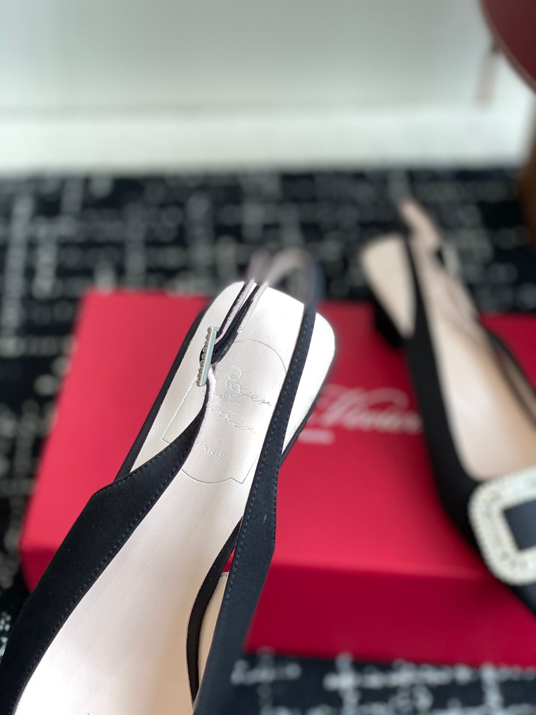 ROGER VIVIER 25S VIVIER SLINGBACK 45MM IN BLACK SILK EMBELLISHED CRYSTALS - 34