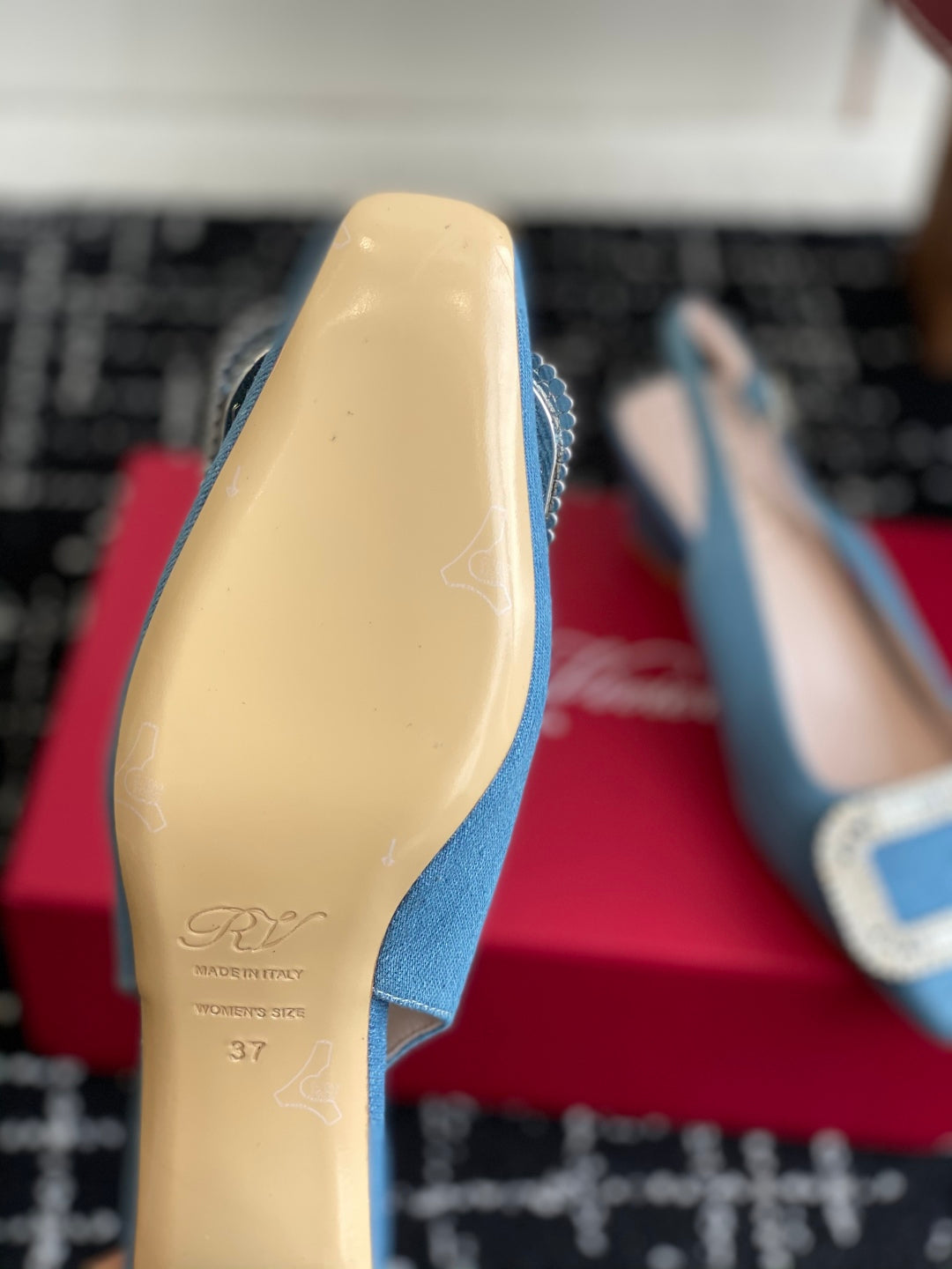 ROGER VIVIER 25S VIVIER SLINGBACK 45MM IN BLUE DENIM EMBELLISHED CRYSTALS - 34