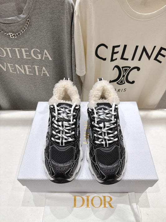 DIOR CHRONO SNEAKER 25S IN BLACK LAMBSKIN AND MESH FABRIC STYLE 3 - 35