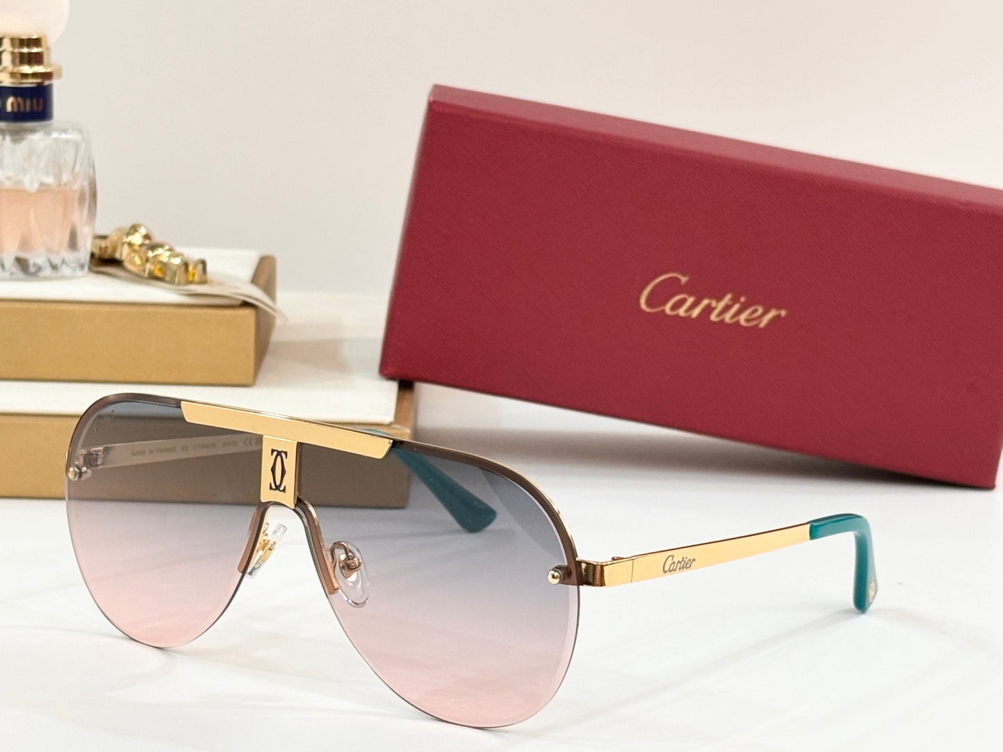 SIGNATURE C DE AVIATOR FRAME SUNGLASSES 524543 IN METAL - Pink