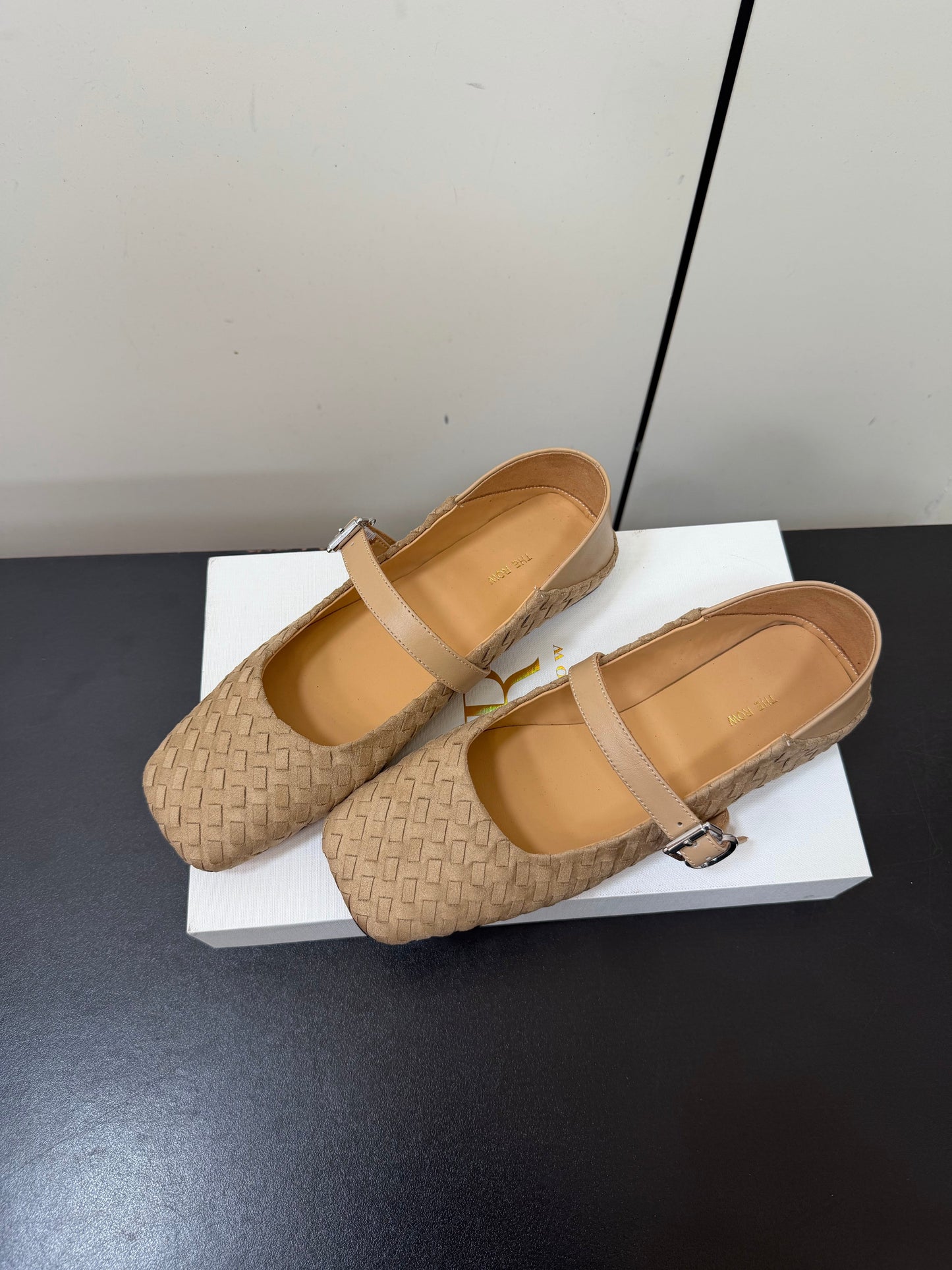 THE ROW 26S MARY JANE BALLET FLATS IN BEIGE SUEDE AND CALFSKIN