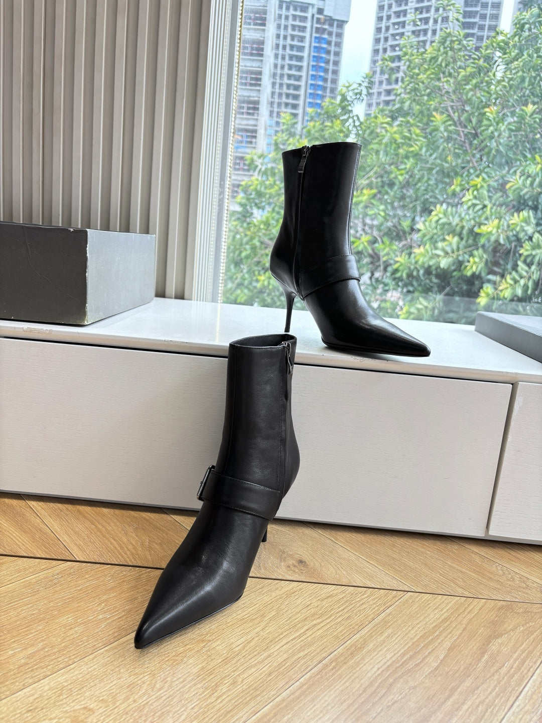 BALENCIAGA 25S ANKLE BOOTS WITH ZIPPER IN BLACK COW LEATHER SILVER HARDWARE - 34