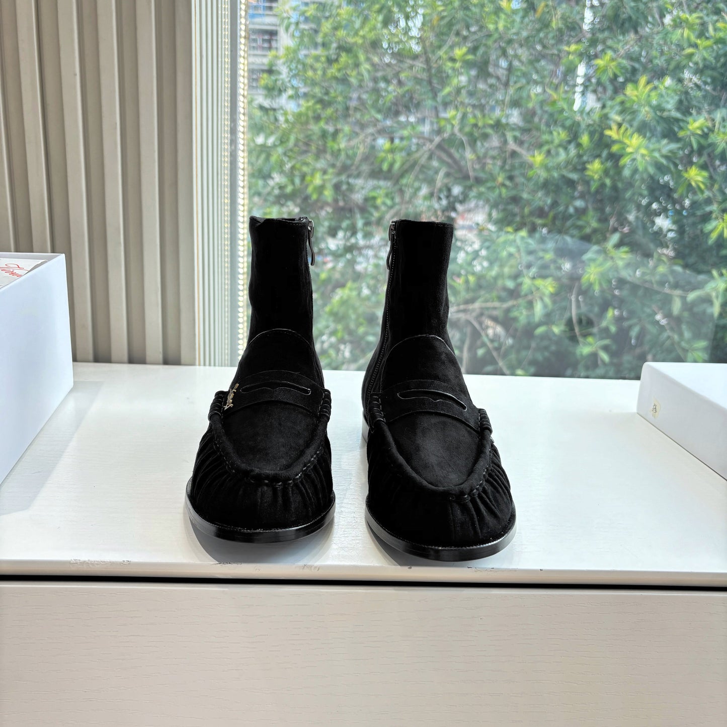 YSL 25S ANKLE FLAT BOOTS IN BLACK SUEDE WITH SIDE ZIPPER - 35