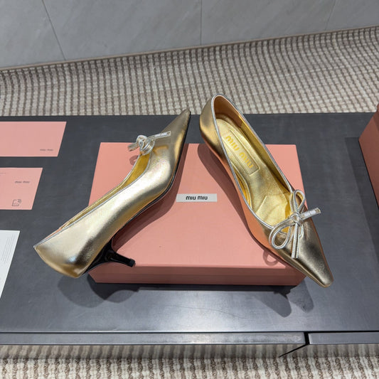 MIUMIU 26S POINTED TOE PUMPS 55MM IN GOLD CALFSKIN WITH BOW