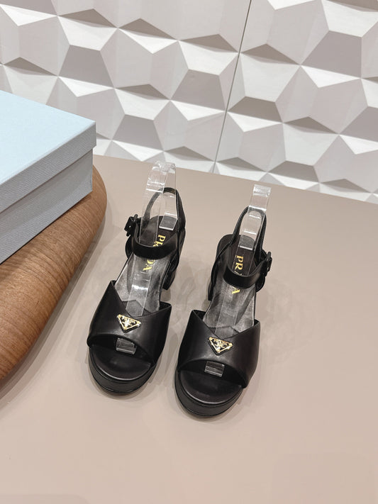 БОСОНІЖКИ PRADA 26S НА ПІДБОРАХ 75 ММ ІЗ ЧОРНОЇ ТЕЛЯЧОЇ ШКІРИ З ЛОГОТИПОМ