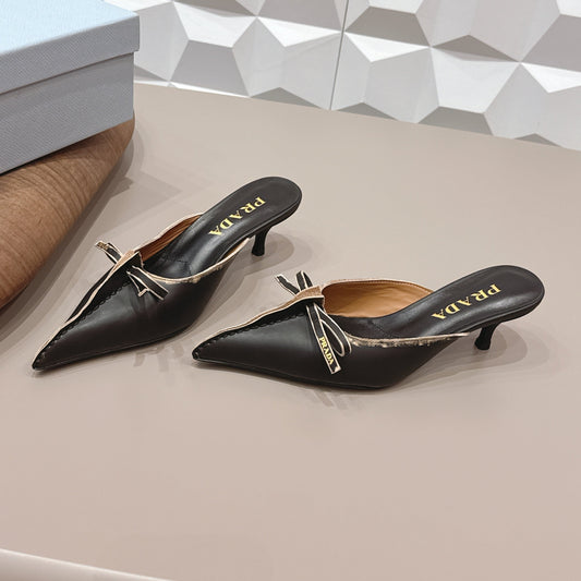 MULE PRADA 26S З ЗАГОСТРЕНИМ НОСКОМ, МЕРЕЖИВОМ ТА БАНТОМ, 55 ММ, ЧОРНА ТЕЛЯЧА ШКІРА