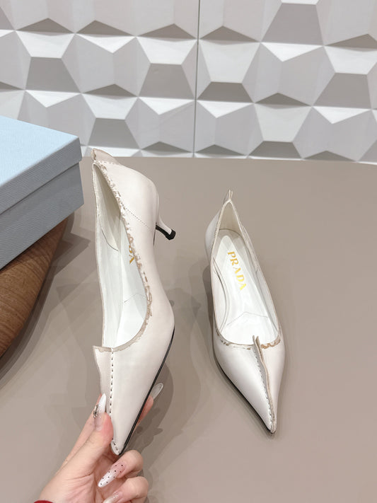 PRADA 26S ГОСТРОНОСІ ТУФЛІ НА ВИСОКИХ ПІДБОРАХ 55 ММ З ТЕЛЯЧОЇ ШКІРИ КОЛЬОРУ КРЕМО ВИЙ БІЛИЙ