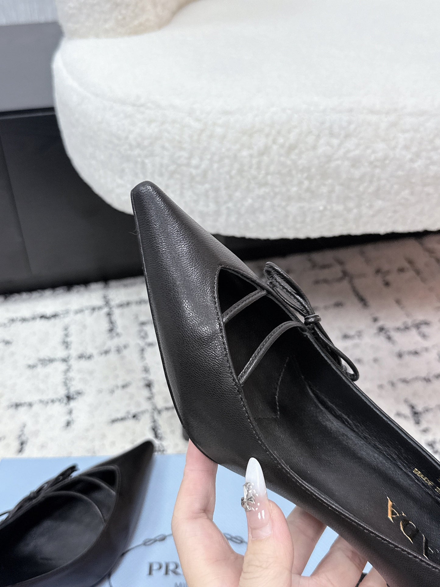 PRADA 26S POINTED-TOE HIGH HEELS 75MM IN BLACK CALFSKIN