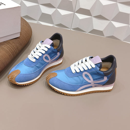 Кросівки LOEWE 26S FLOW RUNNER зі замші та телячої шкіри синього кольору, модель 1