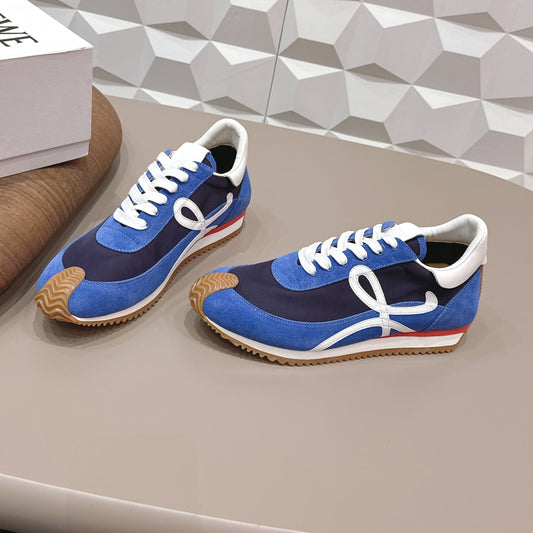 КРОСІВКИ LOEWE 26S FLOW RUNNER З СИНЬОЇ ЗАМШІ ТА БІЛОЇ ТЕЛЯЧОЇ ШКІРИ