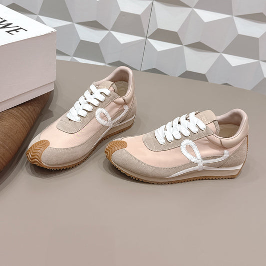 КРОСІВКИ LOEWE 26S FLOW RUNNER ЗІ СВІТЛО-БЕЖЕВОЇ ЗАМШІ ТА ТЕЛЯЧОЇ ШКІРИ
