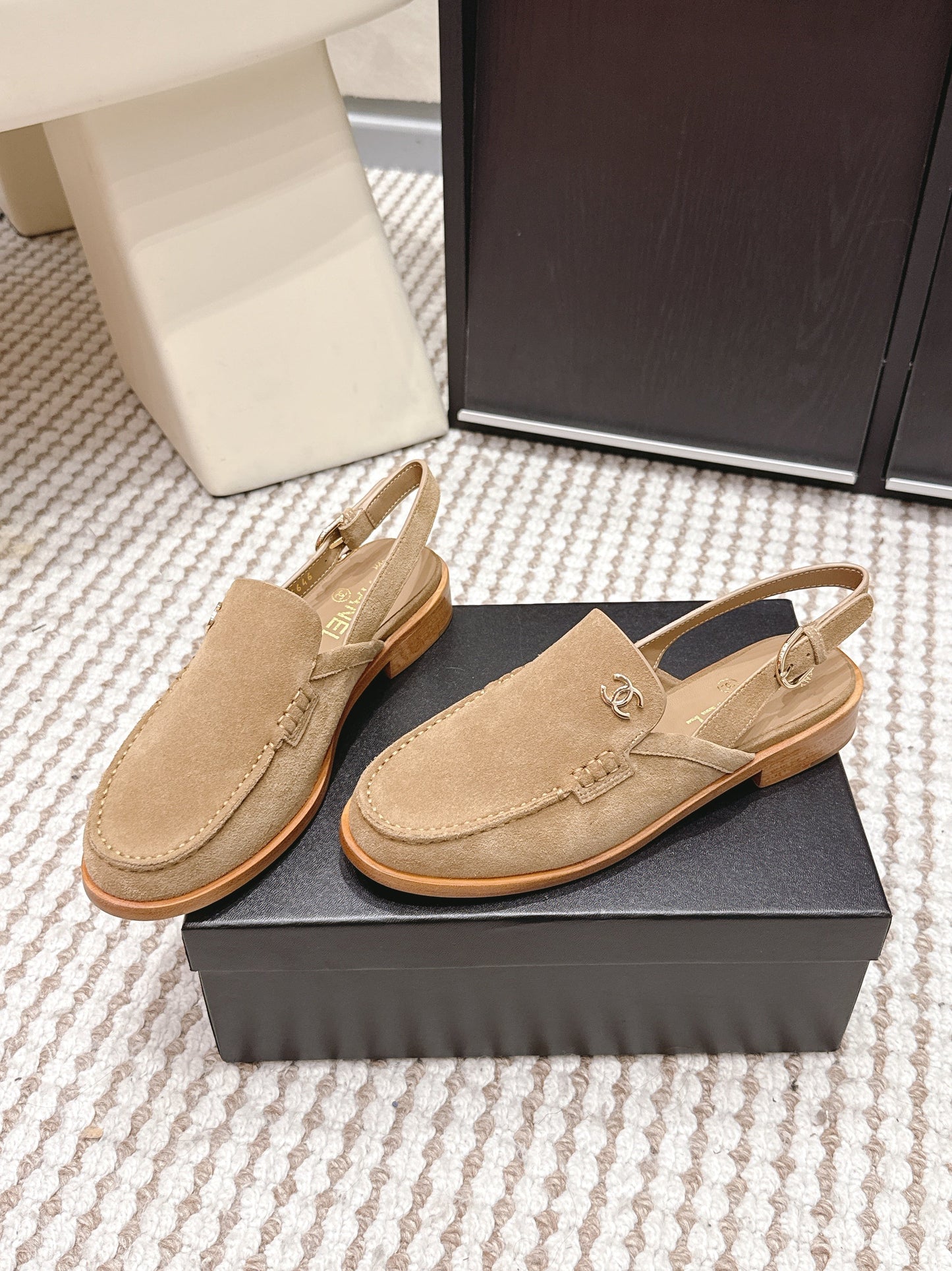 CHANEL 26S SLINGBACK LOAFERS IN LIGHT BROWN SUEDE