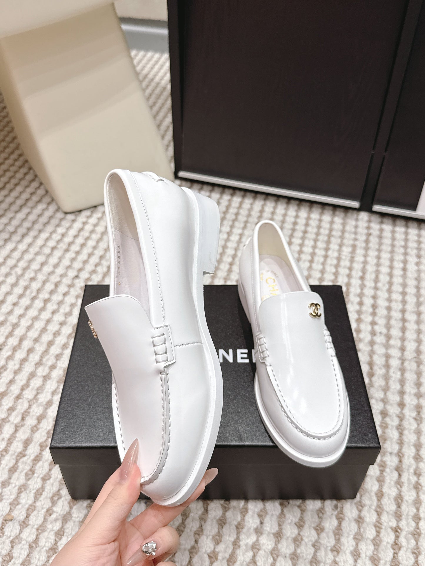 CHANEL 26S LOAFERS IN WHITE GLOSSY CALFSKIN