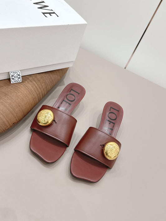 БОСОНІЖКИ LOEWE 26S З КВАДРАТНИМ НОСКОМ 45 ММ З ТЕМНО-КОРИЧНЕВОЇ ТЕЛЯЧОЇ ШКІРИ ІЗ ЗОЛОТОЮ ФУРНІТУРОЮ