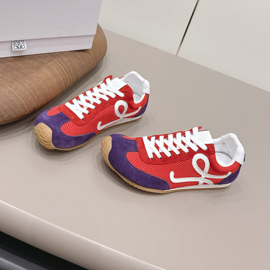 LOEWE 26S BALLET RUNNER 2.0 ЧЕРВОНОГО ТА ТЕМНО-ФІОЛЕТОВОГО КОЛЬОРУ З ЗАМШІ ТА СІТКИ