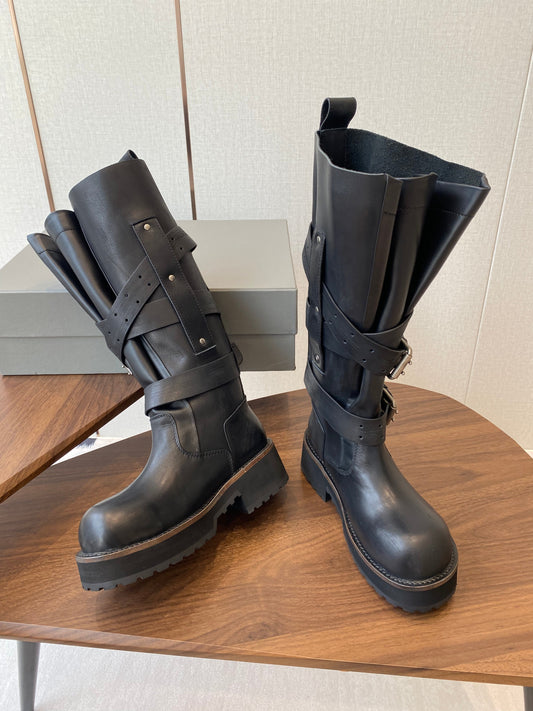 BALEN HIGH BUCKLE BOOTS IN BLACK CALFSKIN - 35