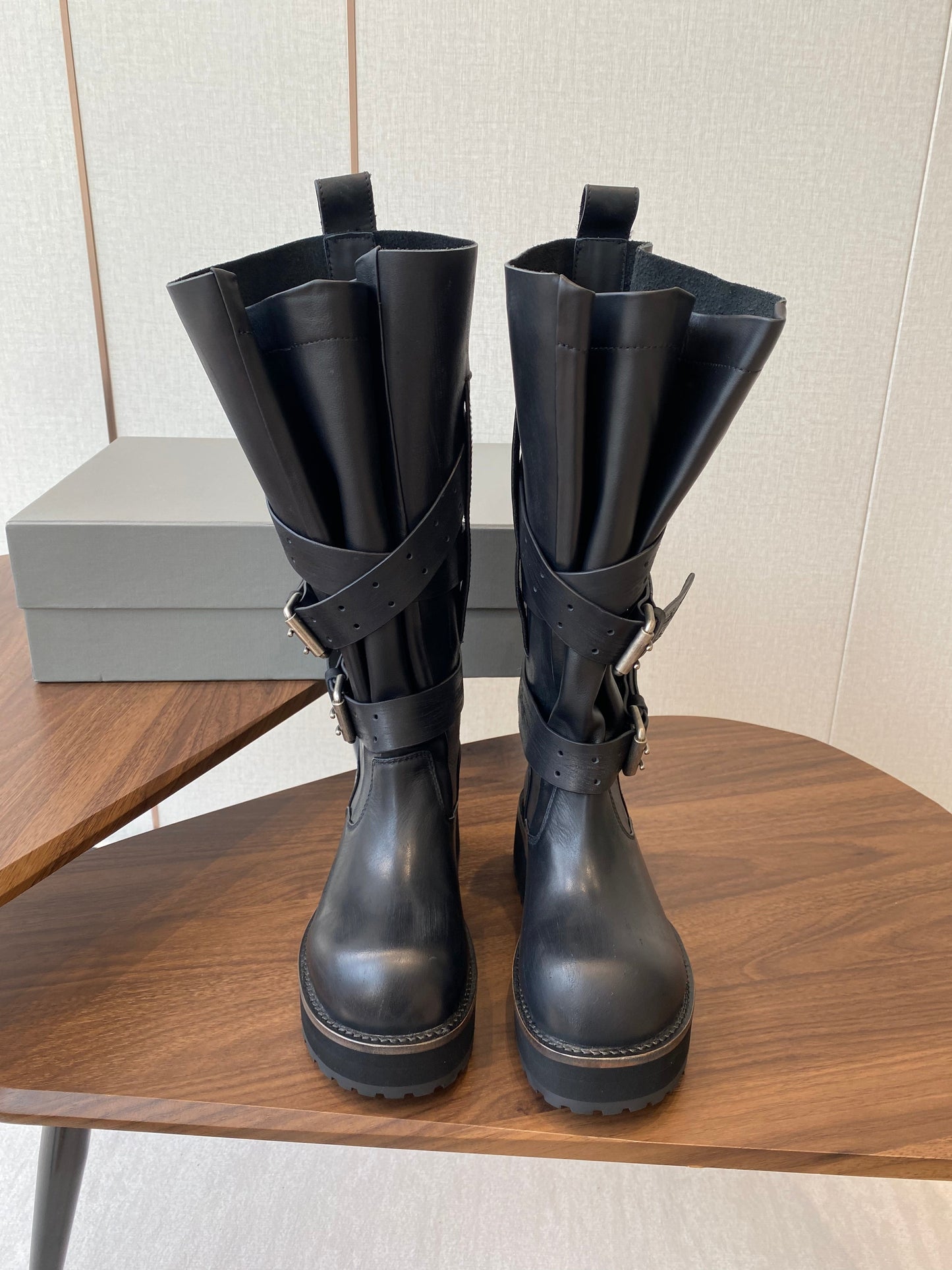 BALEN HIGH BUCKLE BOOTS IN BLACK CALFSKIN - 35