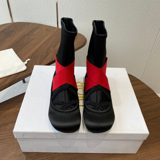 DIOR 25S STRETCH BALLET BOOTS IN BLACK AND RED SATIN - 35