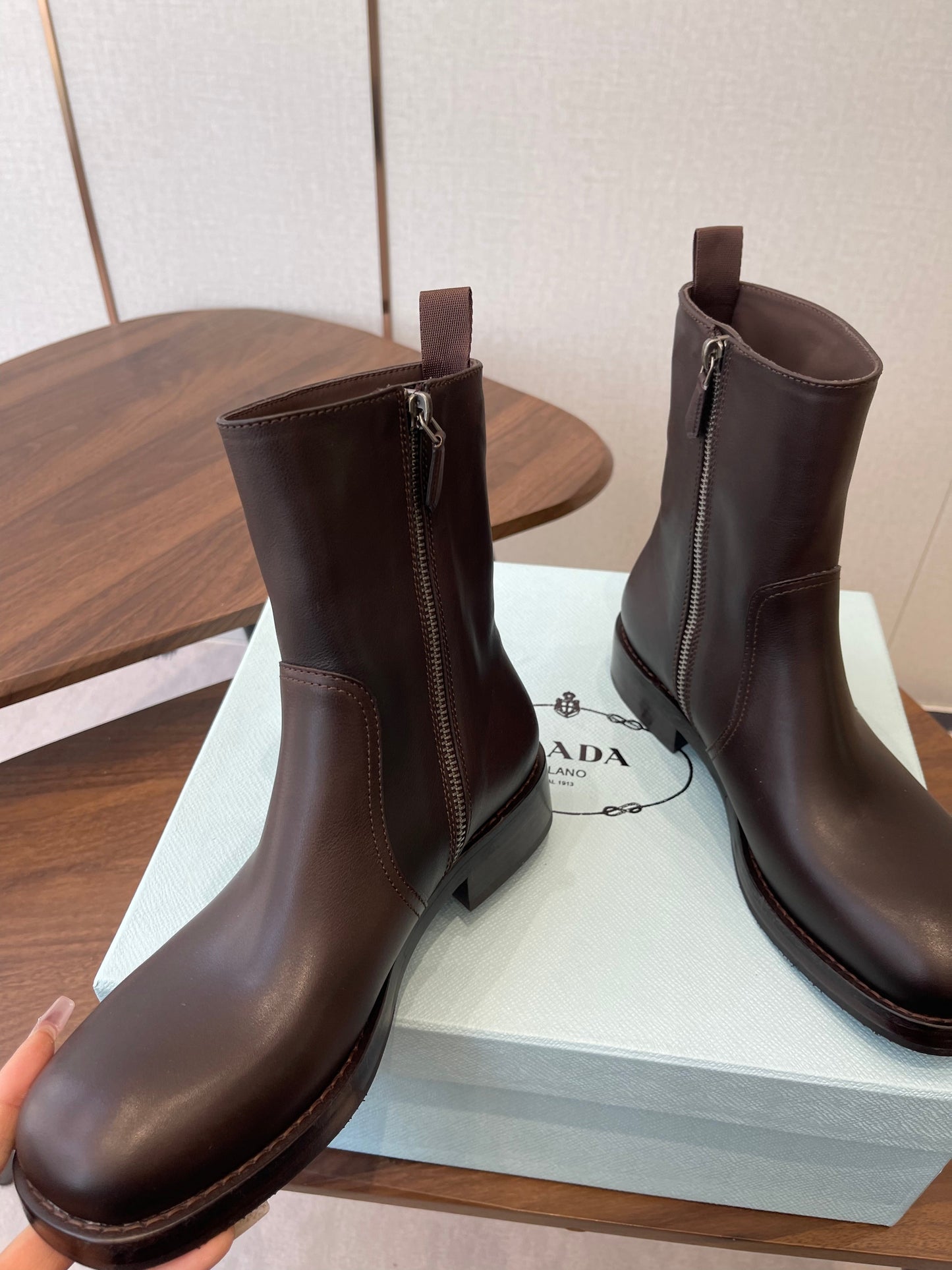PRADA 25S COWBOY BOOTS IN DARK BROWN CALFSKIN - 35