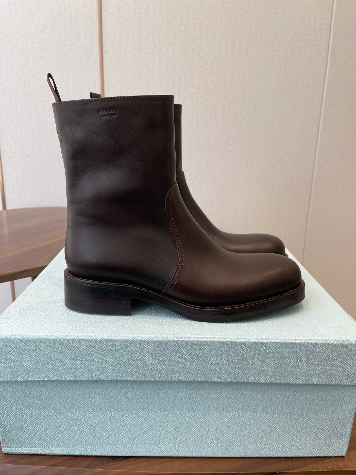 PRADA 25S COWBOY BOOTS IN DARK BROWN CALFSKIN - 35