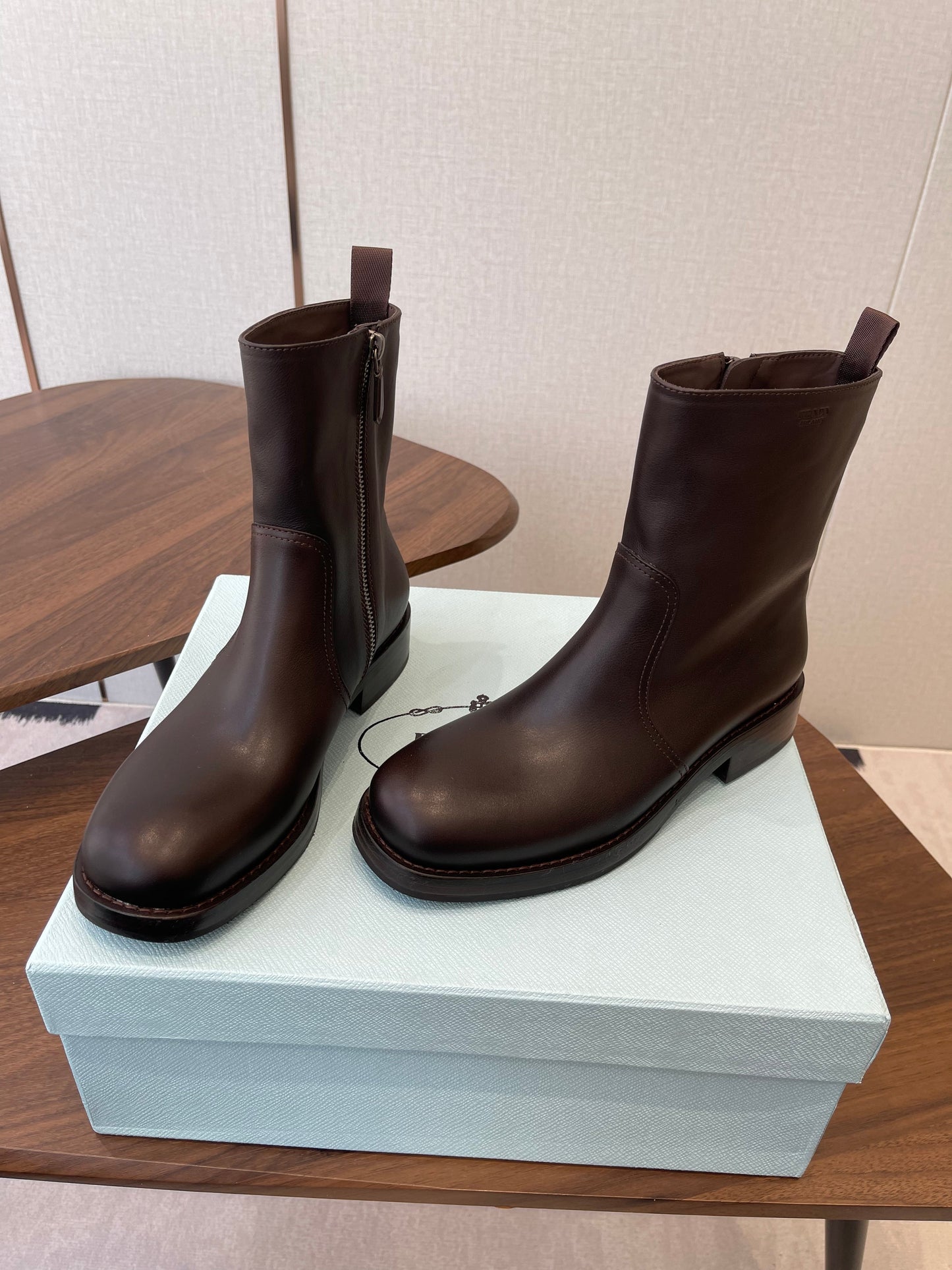 PRADA 25S COWBOY BOOTS IN DARK BROWN CALFSKIN - 35