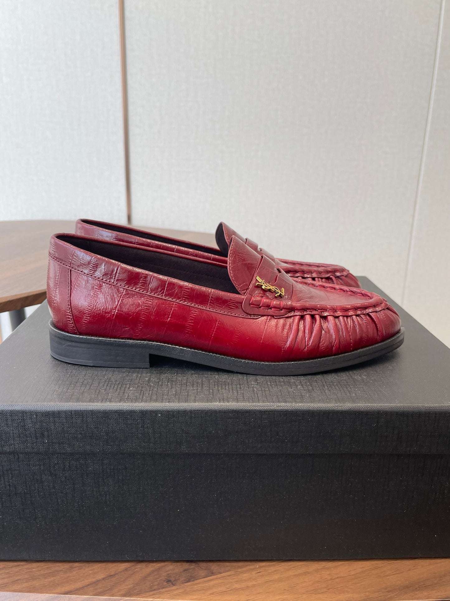 YSL 26S LOAFER IN DARK RED CALFSKIN