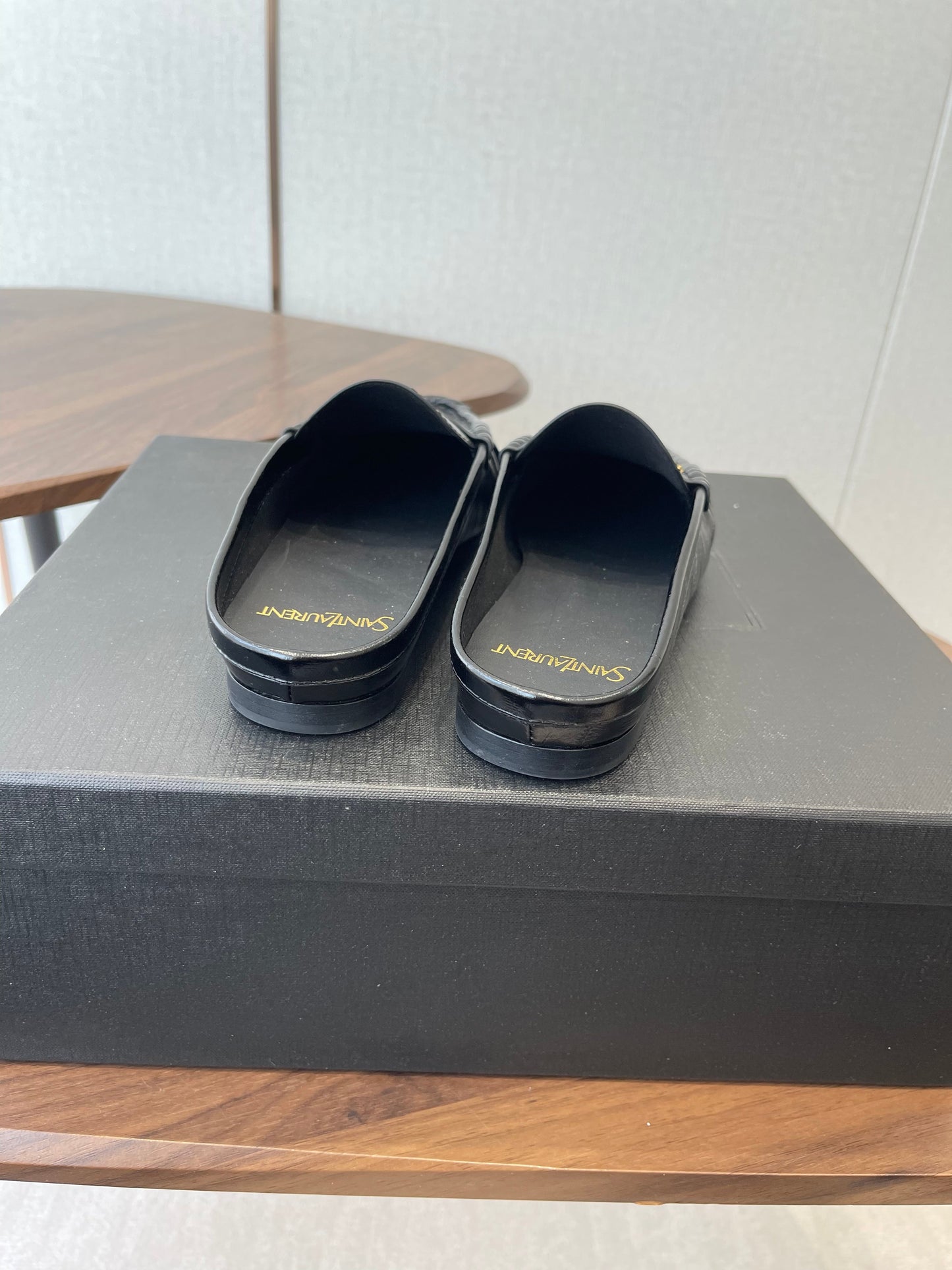 YSL 26S LOAFER MULES IN BLACK CALFSKIN