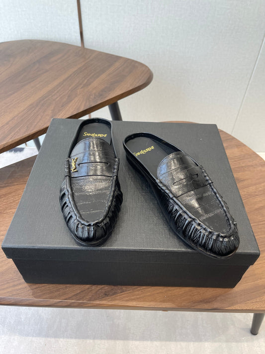 YSL 26S МЮЛІ-ЛОФЕРИ З ЧОРНОЇ ТЕЛЯЧОЇ ШКІРИ