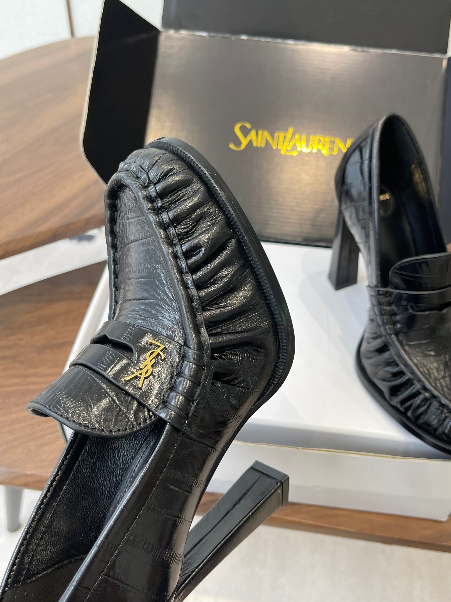 YSL 26S HEELED LOAFERS 100 MM IN BLACK SHINY CALFSKIN