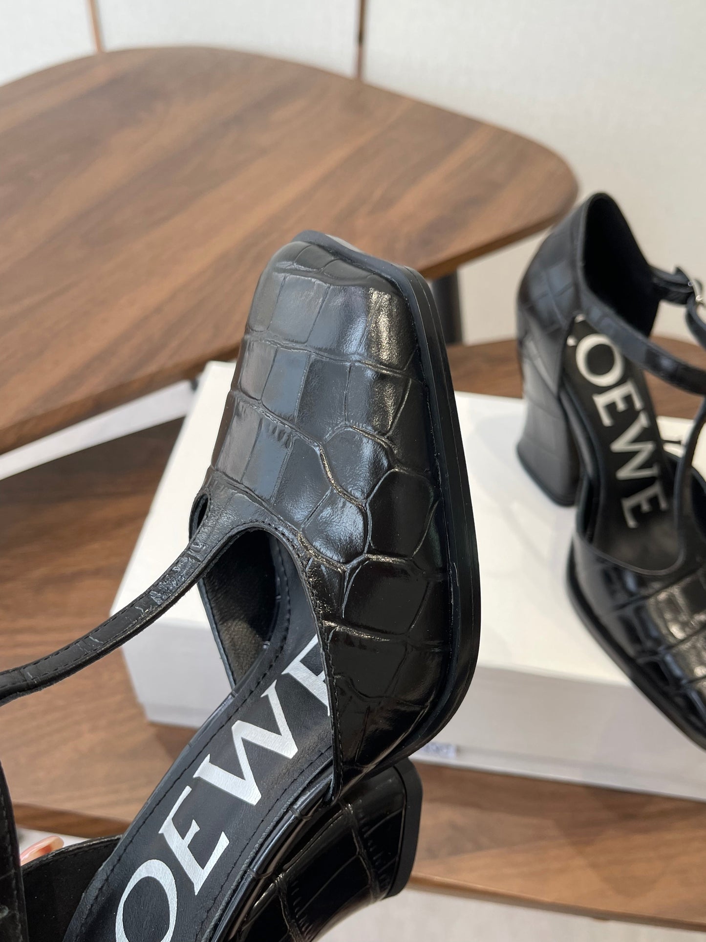 LOEWE 26S ONDA 90MM T-STRAP HIGH-HEEL SHOES IN BLACK EMBOSSED CROCODILE CALFSKIN