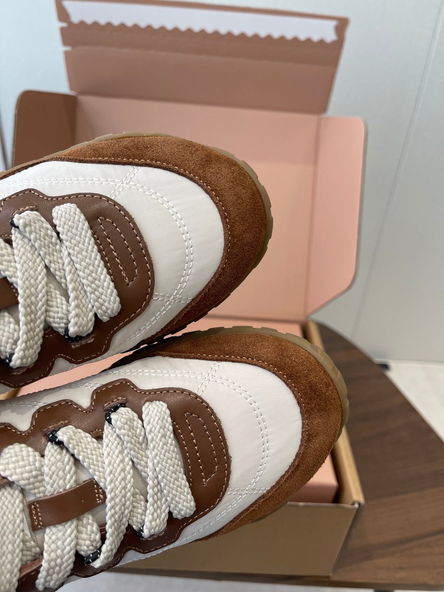 MIUMIU 26S SNEAKERS IN WHITE AND CARAMEL BROWN FABRIC AND SUEDE