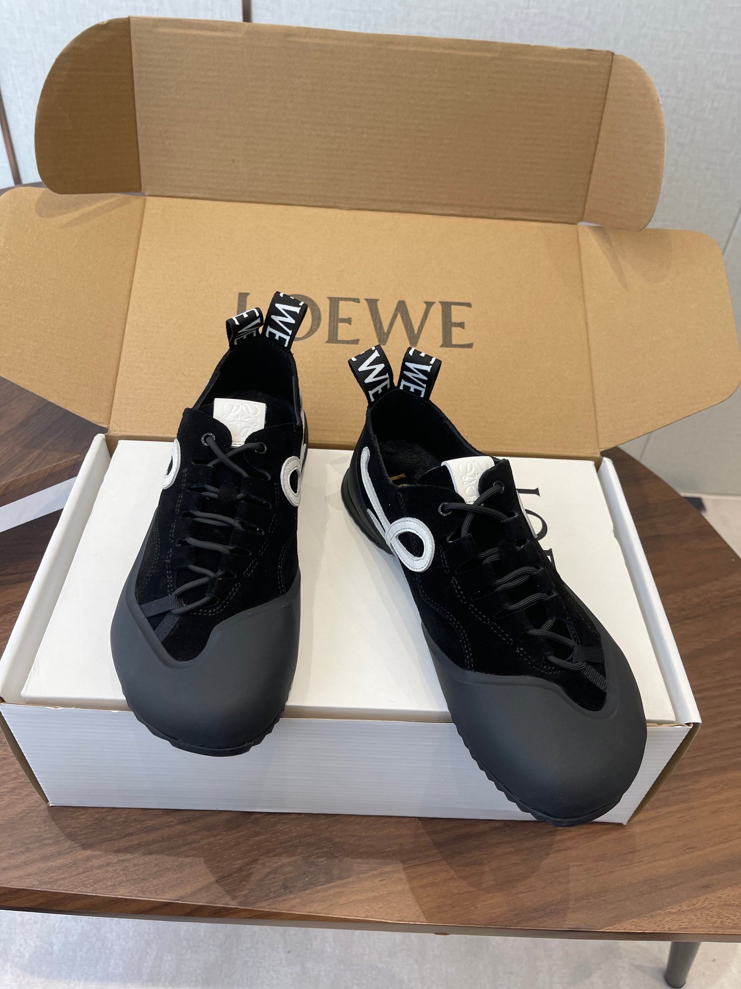 КРОСІВКИ LOEWE 26S FLOW RUNNER 20 ММ ІЗ ЧОРНОЇ ЗАМШІ