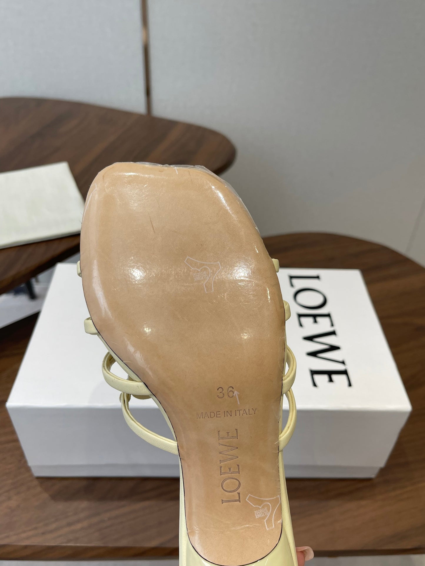 LOEWE 26S HIGH HEEL SANDALS IN LIGHT YELLOW CALFSKIN