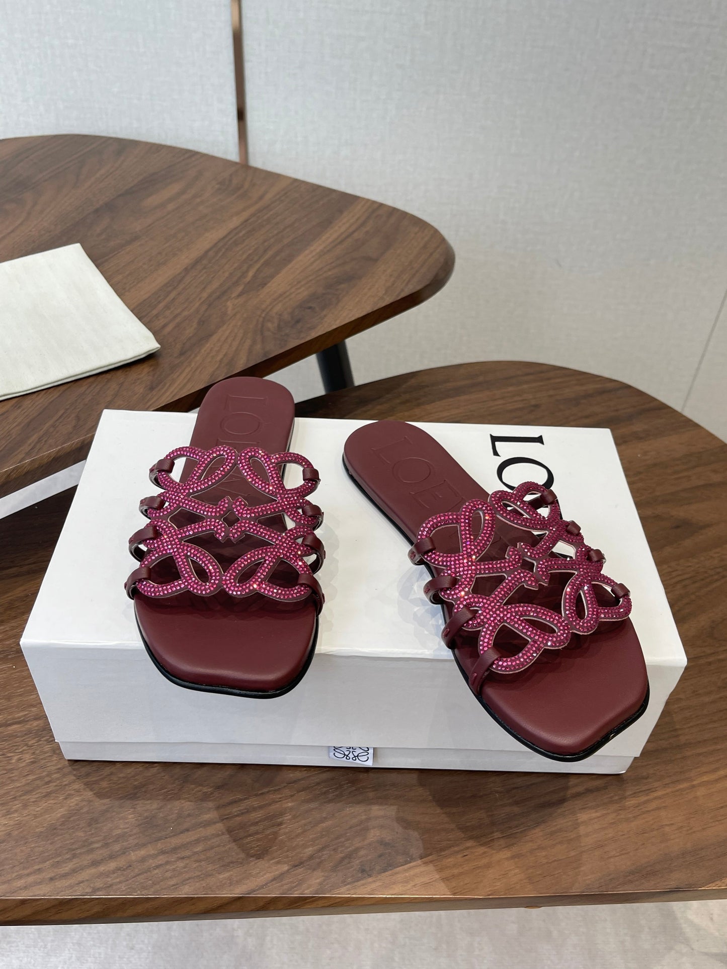 LOEWE 26S FLAT SANDALS IN WINE RED CALFSKIN WITH CRYSTALS