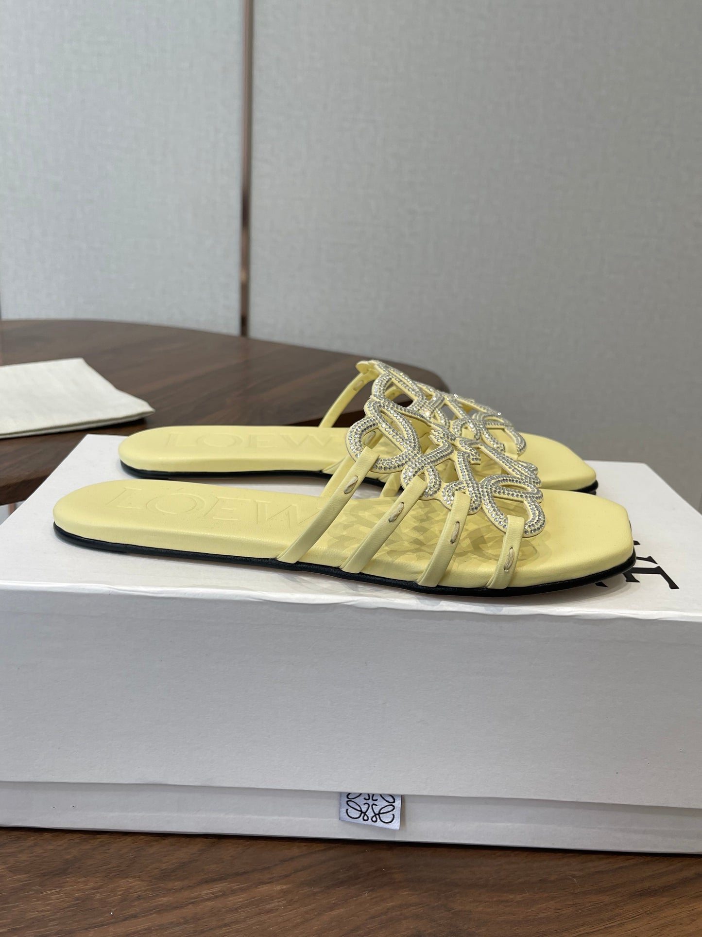 LOEWE 26S FLAT SANDALS IN YELLOW CALFSKIN WITH CRYSTALS