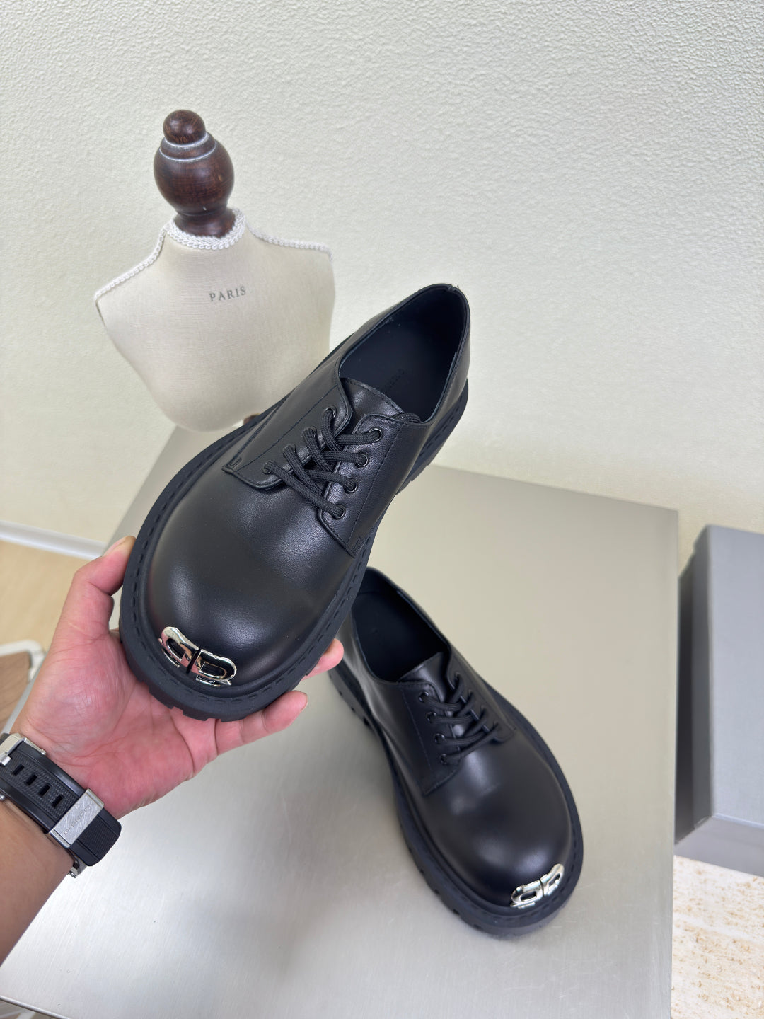 STOMPER DERBY IN BLACK SOFT BULLSKIN - 35
