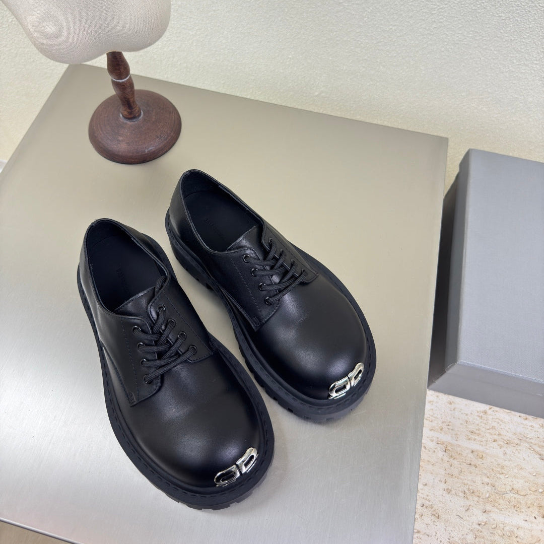 STOMPER DERBY IN BLACK SOFT BULLSKIN - 35
