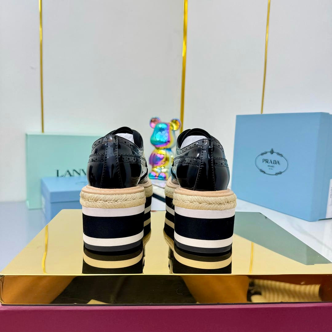 PRADA 25S FLAT WEDGE SHOES 60MM IN BLACK GLOSSY CALFSKIN - 35