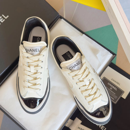 CHANEL 25S SNEAKERS WITH PATENT TOE 20MM IN WHITE CALFSKIN - 35