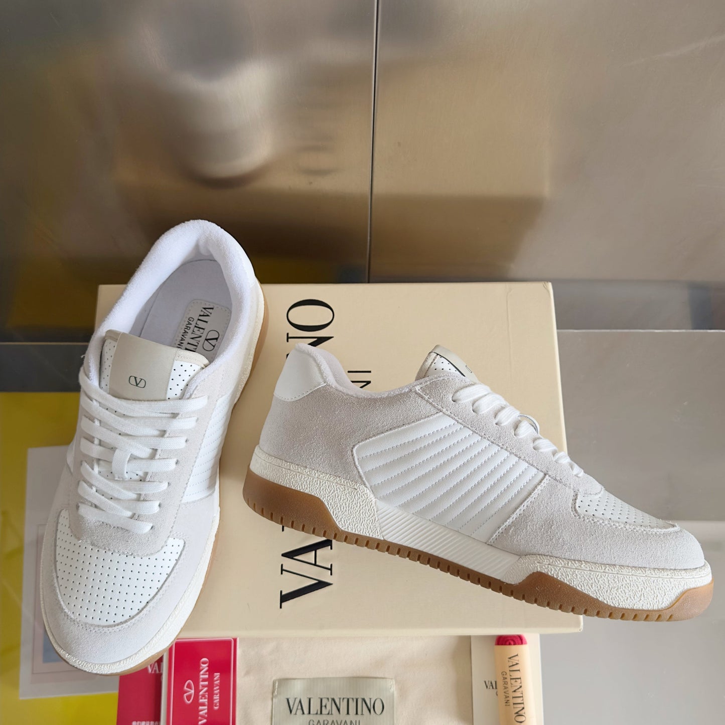 VALENTINO 25S GARAVANI FREEDOTS SNEAKERS IN BEIGE SUEDE AND WHITE LAMBSKIN - 35