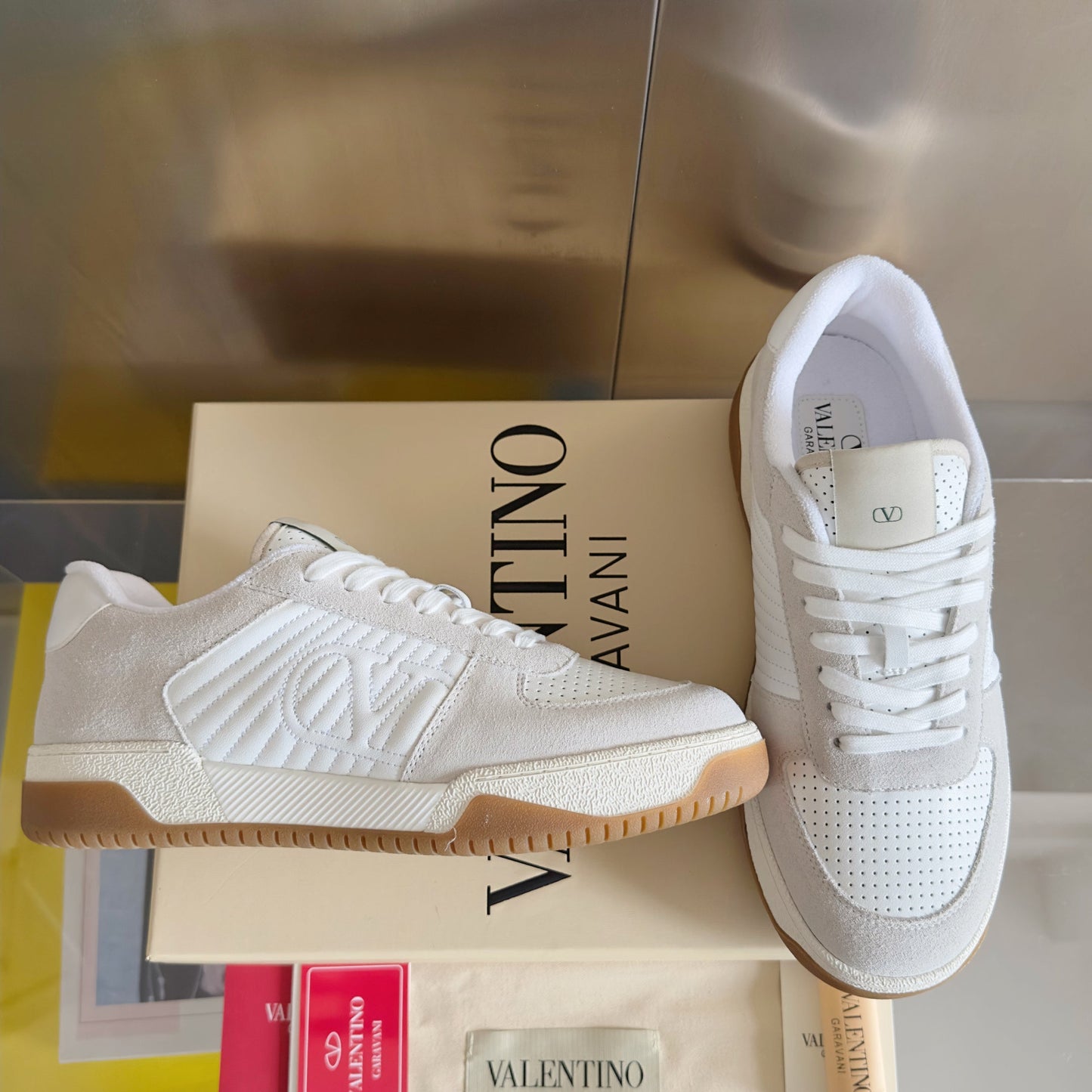 VALENTINO 25S GARAVANI FREEDOTS SNEAKERS IN BEIGE SUEDE AND WHITE LAMBSKIN - 35