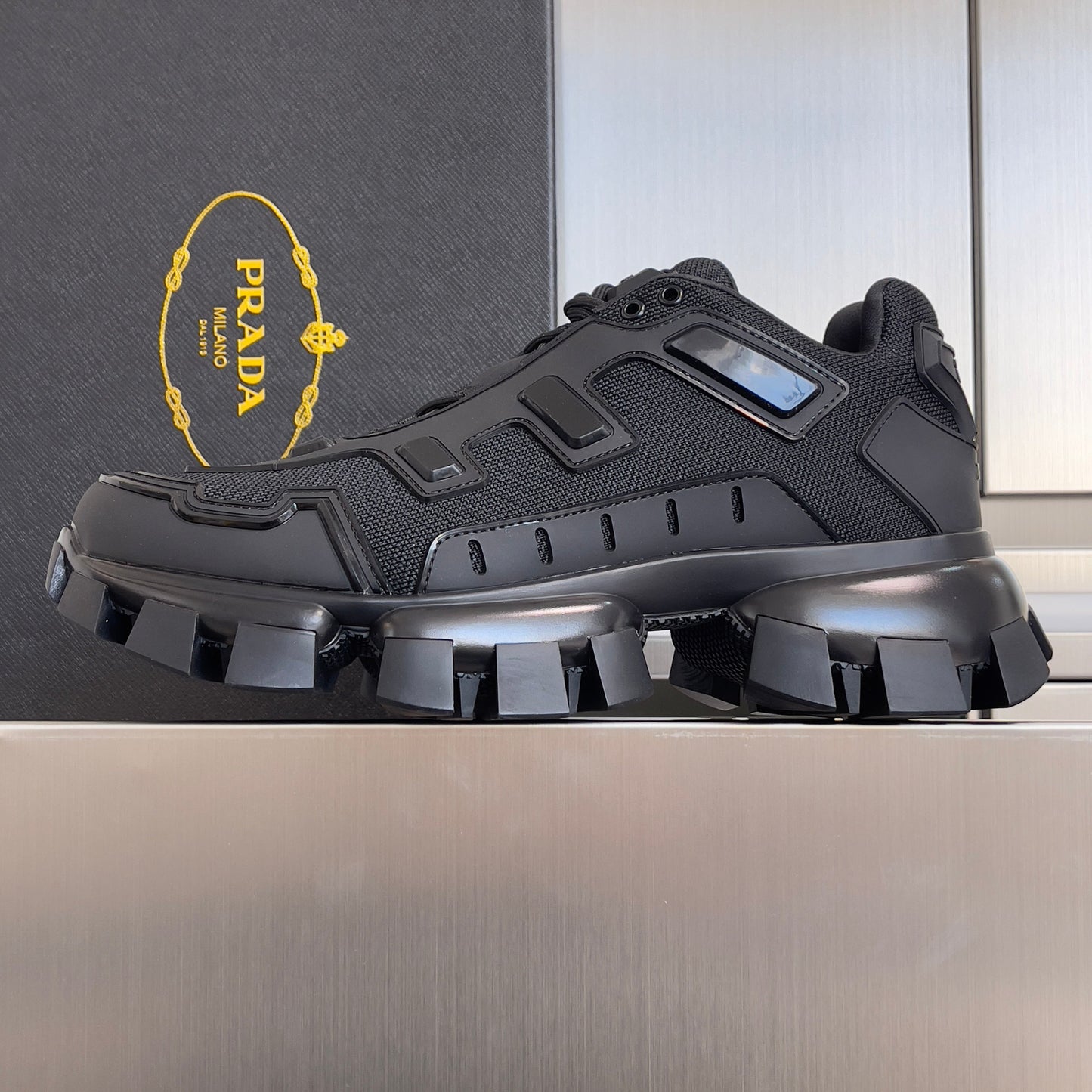 КРОСІВКИ PRADA 26S CLOUDBUST THUNDER 60 ММ З ЧОРНОЇ СІТЧАСТОЇ ТКАНИНИ
