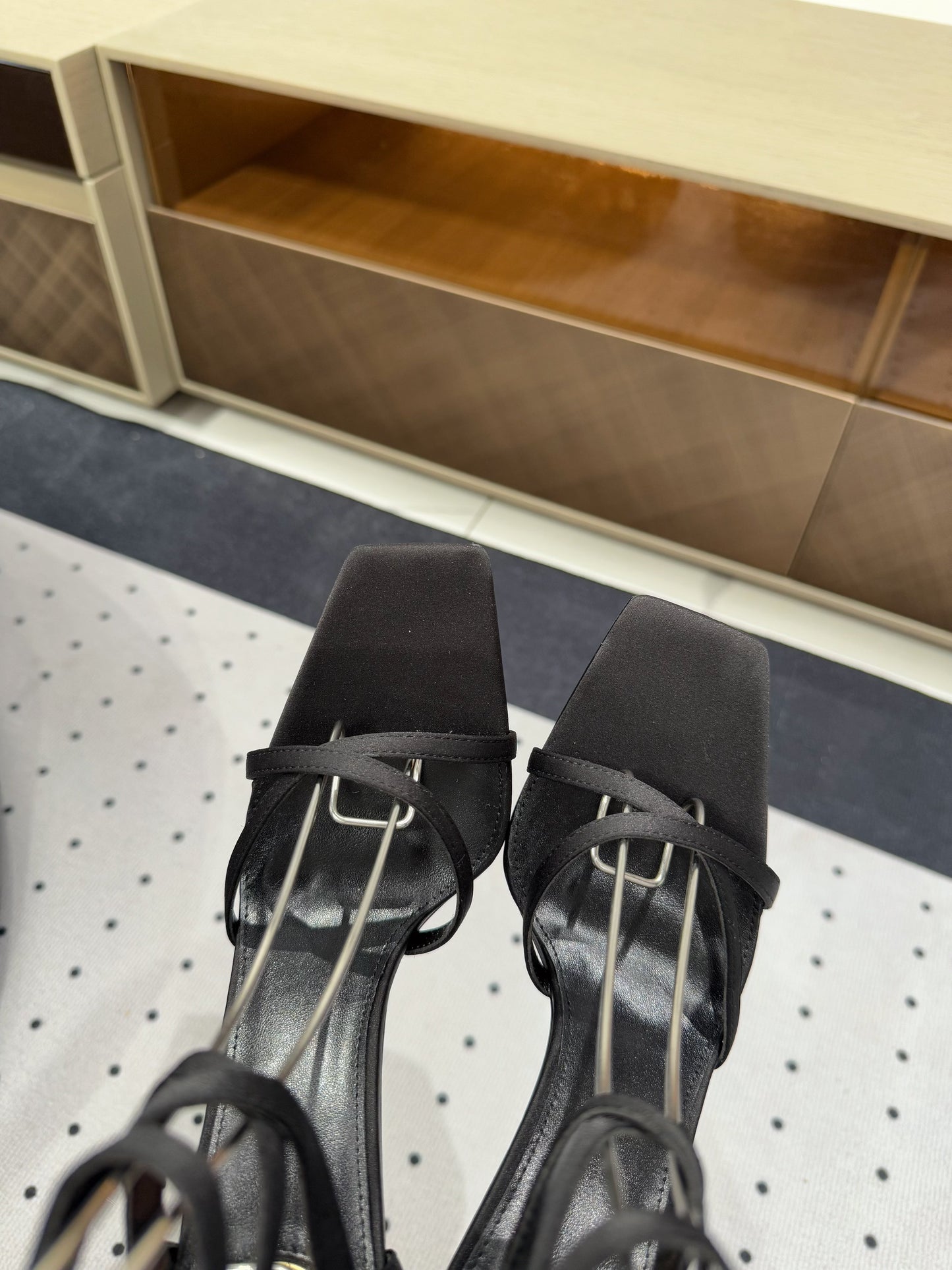 SATIN OPYUM HIGH SANDALS BLACK - 35