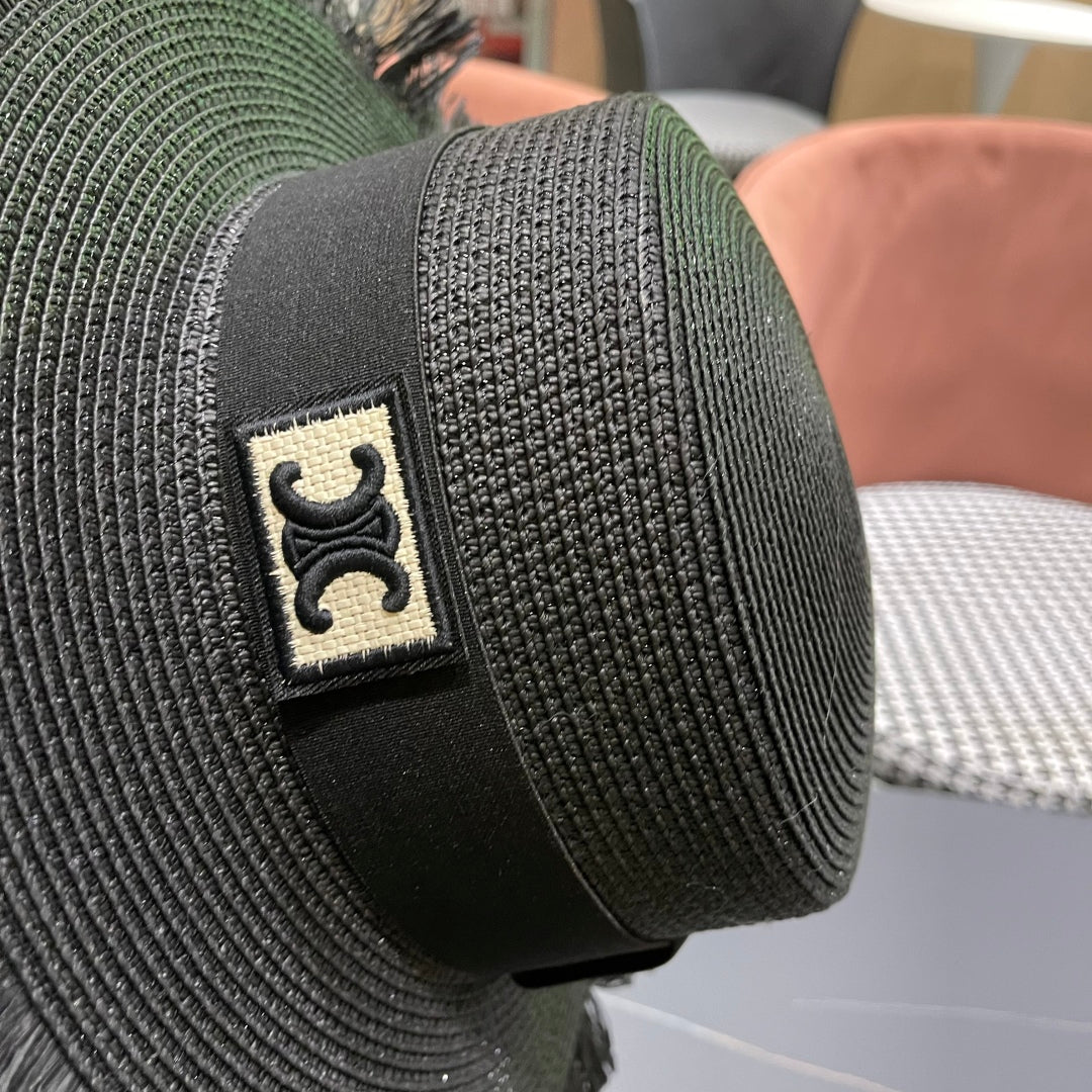 WIDE BRIM HAT MODEL 651883 IN BLACK WOVEN STRAW