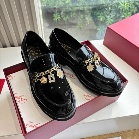 ROGER VIVIER 25S RANGERS CHAIN LOAFER IN BLACK GLOSSY CALFSKIN - 35